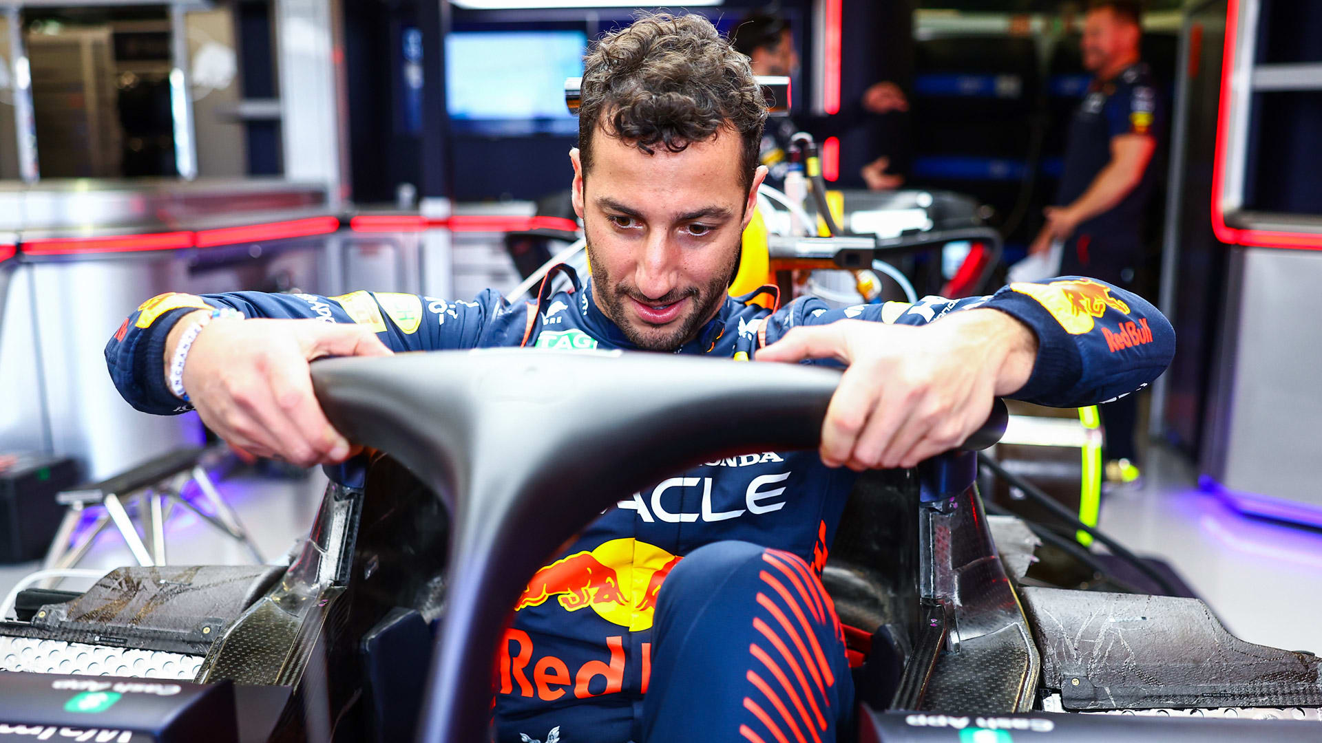 Ricciardo says scarcity of free F1 seats for 2024 'doesn't scare me' |  Formula 1®