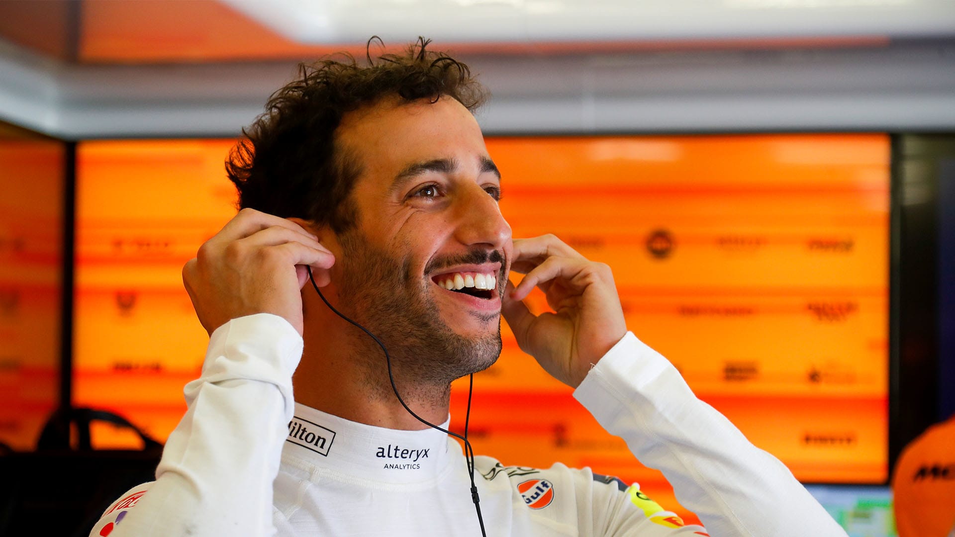 Ricciardo, encantado com os primeiros pontos de Austin, já que seu companheiro de equipe na McLaren, Norris, enfrenta uma dose dupla de azar em Jeddah.