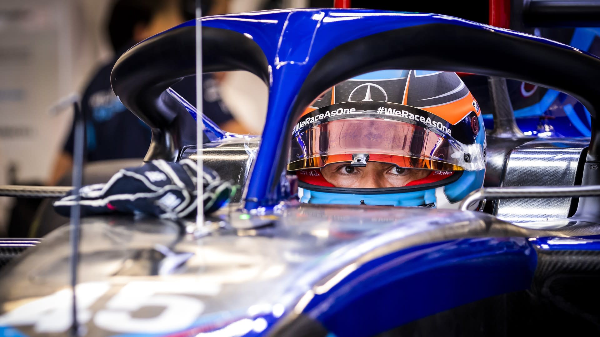 De Vries 'worthy of a place on the grid' say Williams after FP1 outing in Barcelona