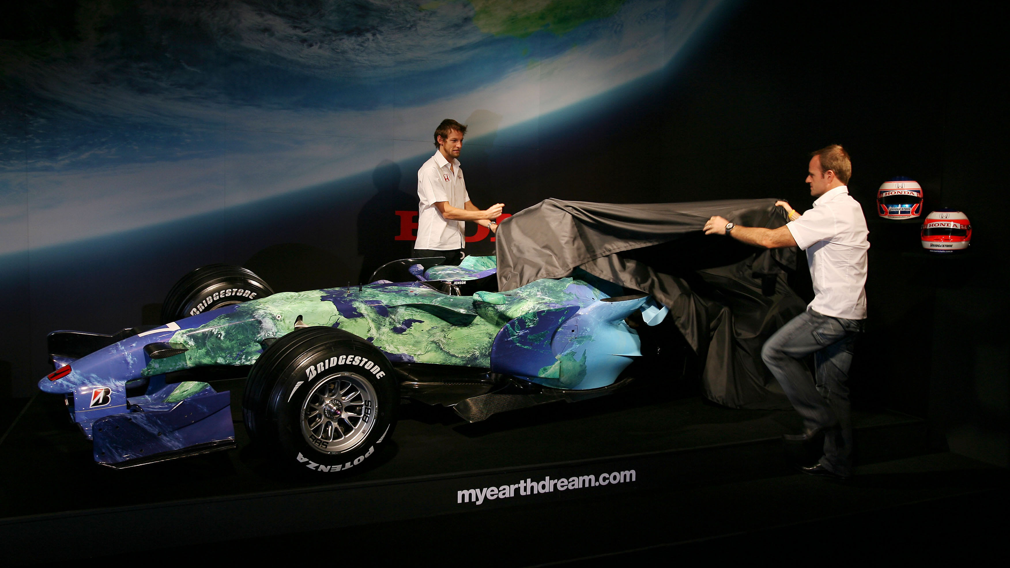 David Tremayne On The 5 Most Bizarre F1 Car Launches He S Seen Formula 1