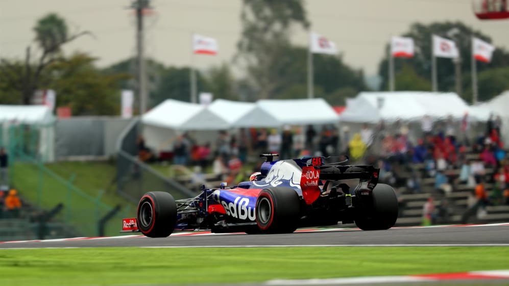 Sainz Gets Place Suzuka Grid Penalty