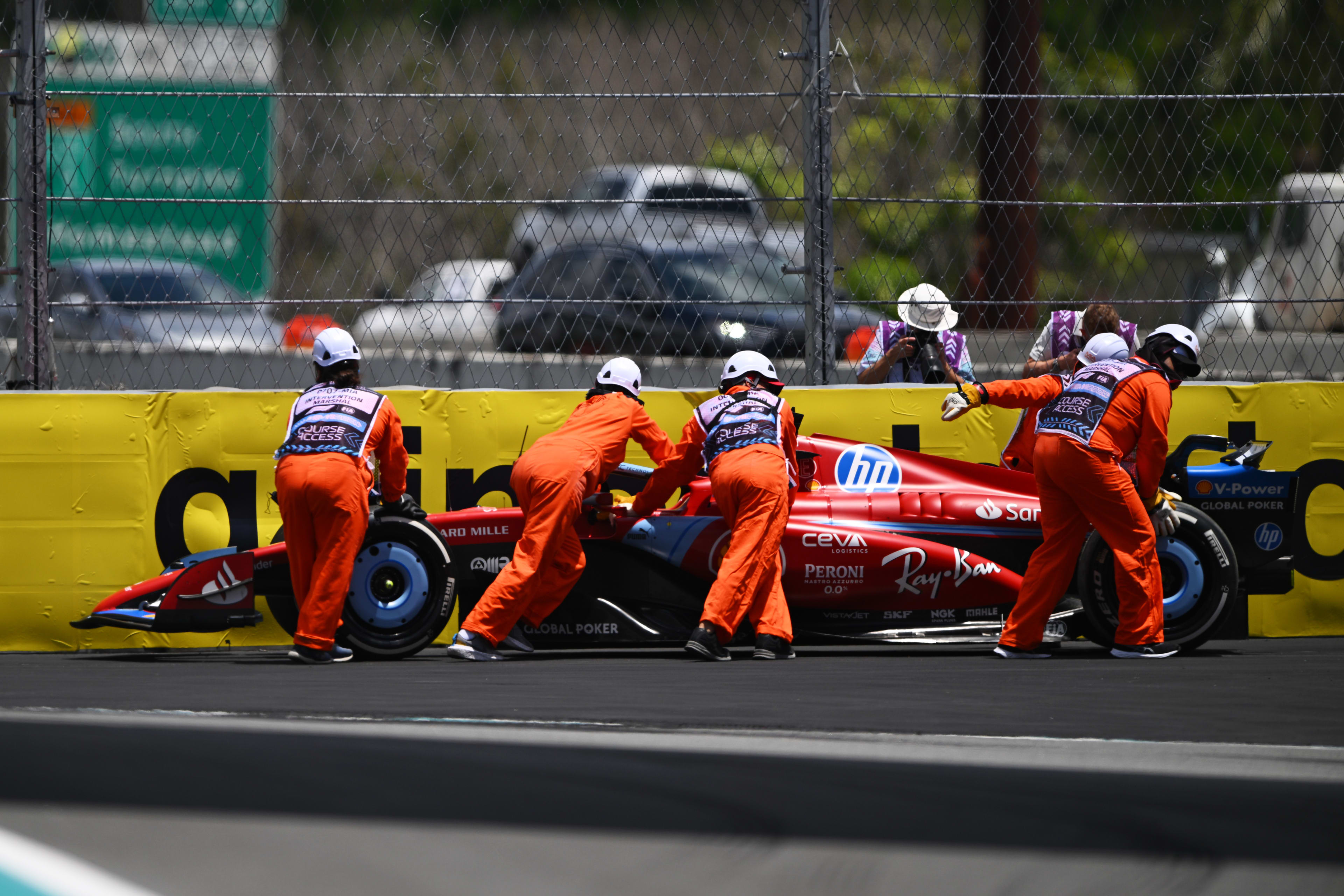 LIVE COVERAGE: Follow all the action from first practice for the Miami  Grand Prix | Formula 1®